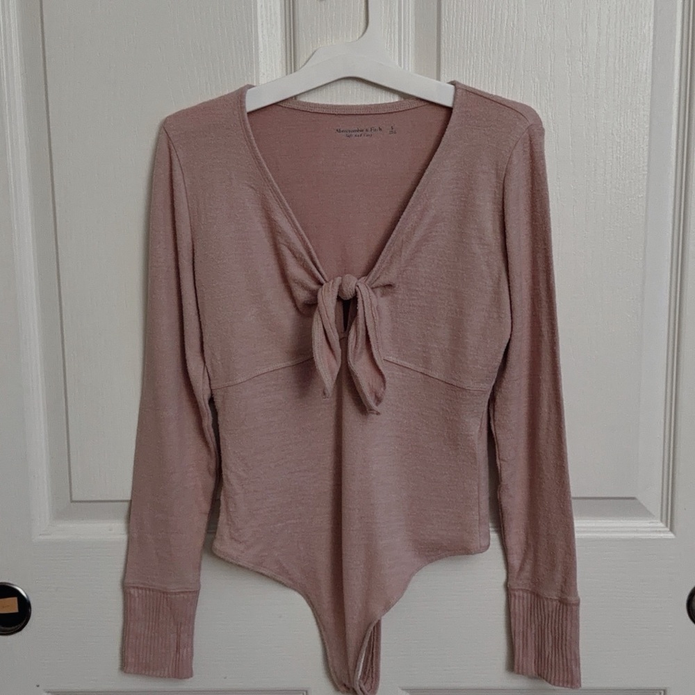 Abercrombie & Fitch Pink Tie-Front Bodysuit